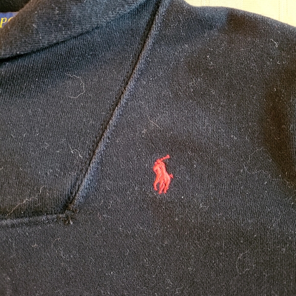 Boys black polo sweater size 5 - Picture 3 of 6